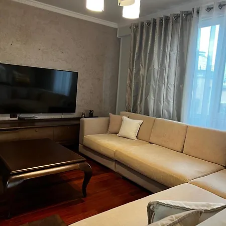 Elderwood Haven Apartment Tirana