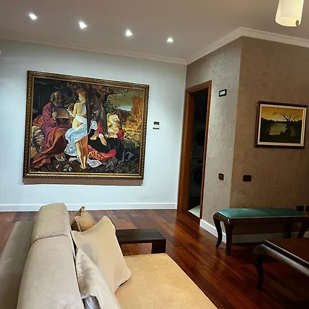 Apartment Elderwood Haven Tirana